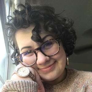 Meet your Posher, Leah